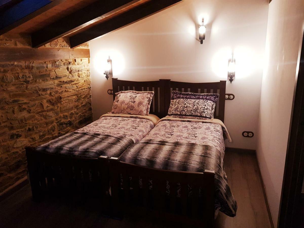 Apartamentos Rurales Casa Carmen Pola de Allande المظهر الخارجي الصورة