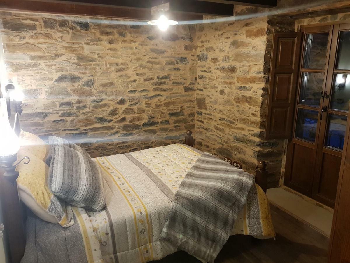 Apartamentos Rurales Casa Carmen Pola de Allande المظهر الخارجي الصورة